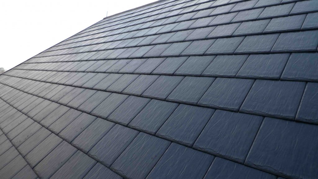 How to Properly Take Care of Your Roof Before the End of Summer