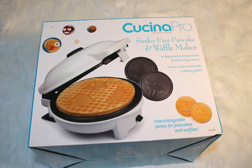 Waffle Maker by Cucina Pro - Non-Stick Waffler Iron with Adjustable  Browning