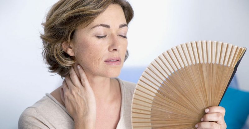Hot Flashes, Mood Swings? Reduce Symptoms Of The Menopause Naturally