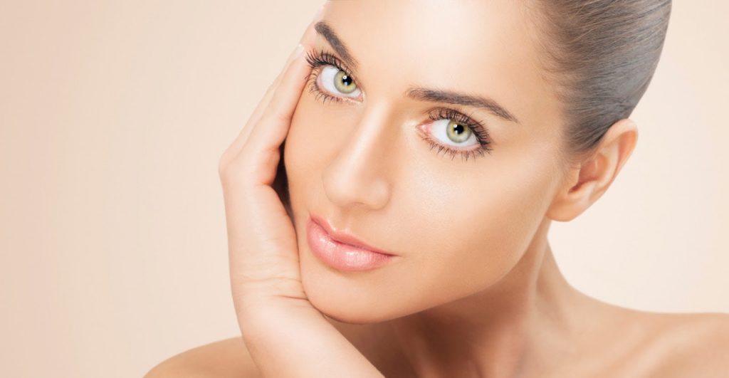 Morning vs. Evening Skincare Routine: What’s the Difference?