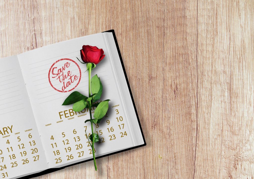 How to Pick a Wedding Date