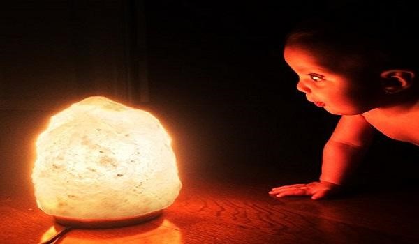 flickering salt lamp