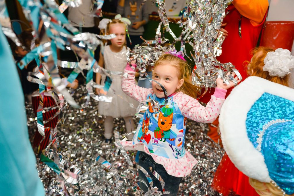 TIPS TO THROW A STRESS-FREE BIRTHDAY PARTY FOR KIDS