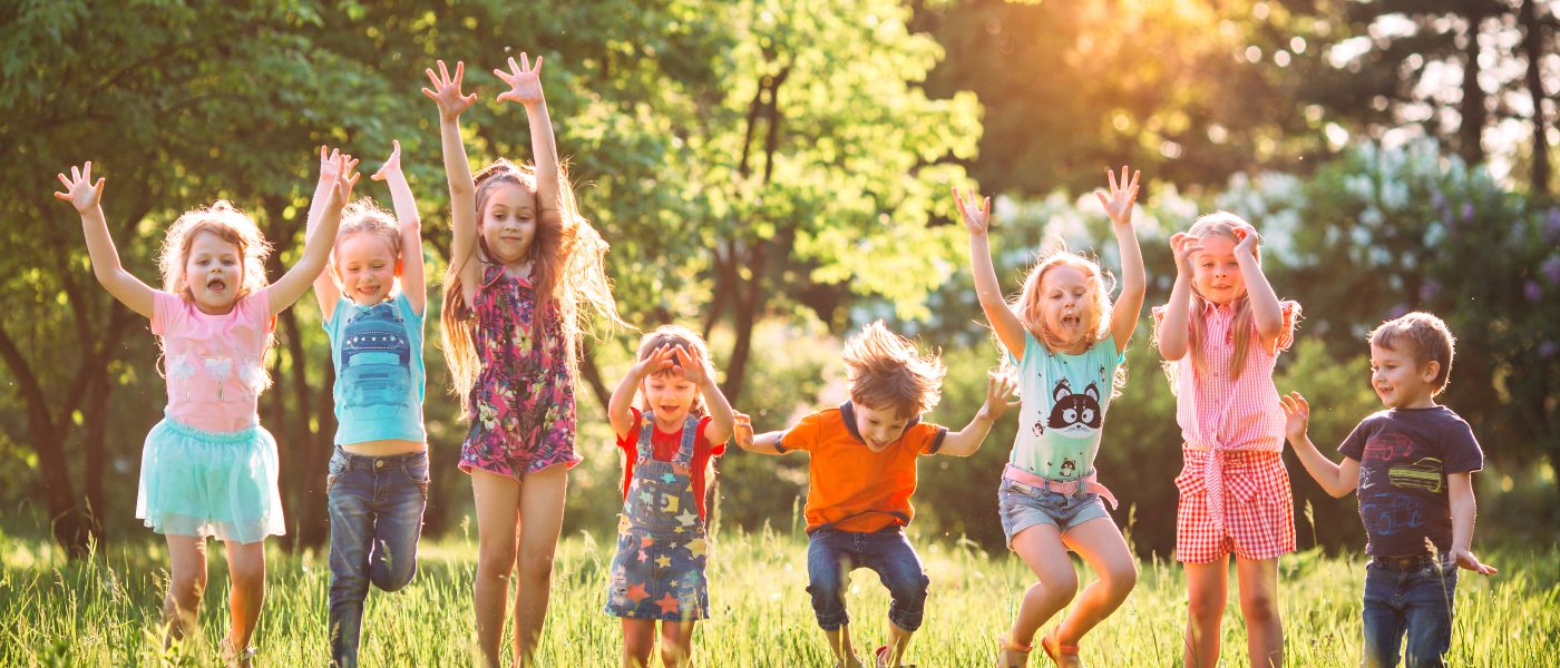 How To Raise Healthy And Happy Kids