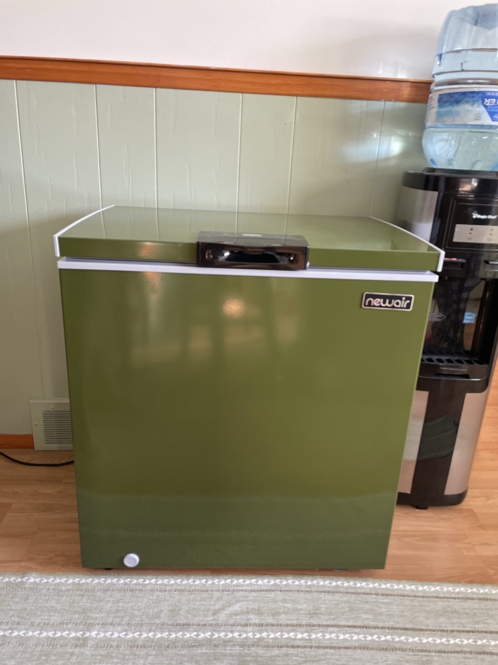 Newair 5 Cu. Ft. Mini Deep Chest Freezer and Refrigerator in Military Green  with Digital Temperature Control, Fast Freeze Mode, Stay-Open Lid
